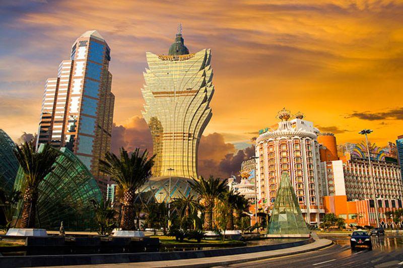 澳门，历史长河中的文化瑰宝与社会变迁